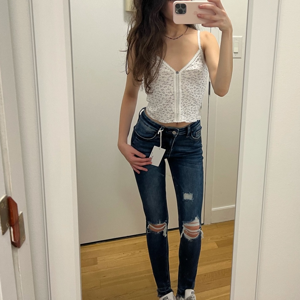 BRAND NEW with tags still on vervet skinny jeans. Style no longer sold.